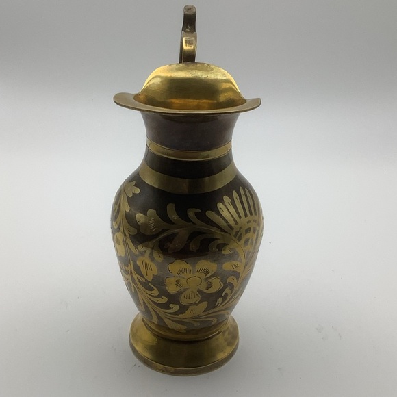 Renco India Etched Flower Brass Vase/Pitcher - Picture 4 of 11